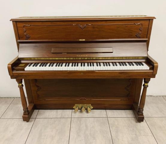 Piano droit Samick 